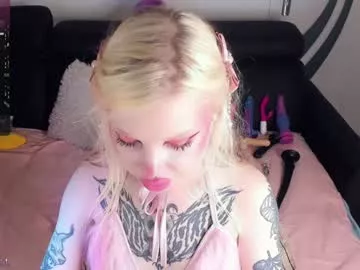 Freechat pinkslobber on Chaturbate