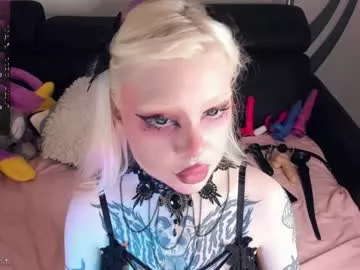 Freechat pinkslobber on Chaturbate