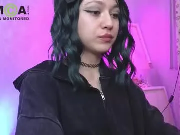 queenofwandss on Chaturbate 