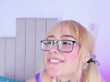 reikaminato — GOAL: spit on your cock [34 tokens remaining] Hello guys, come and have fun playing  #deepthroat #colombia #daddy #teen #18