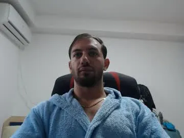 Freechat revivedunknown on Chaturbate