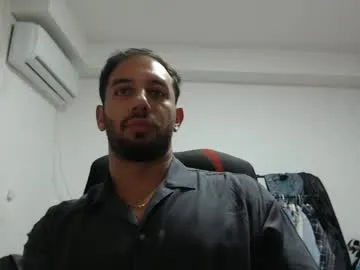 Freechat revivedunknown on Chaturbate