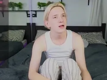 ron_vilsx — #twink #young #18 #skinny #gay - Goal: suck dildo