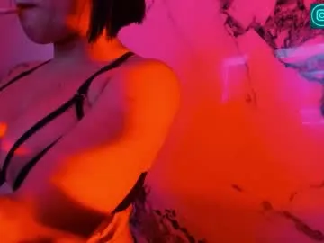 Freechat sammy_charlottee on Chaturbate