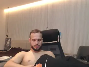 sandro_best — Goal: #muscle #bigdick #cum #hugeballs #feet #muscle - Next Goal: #feet