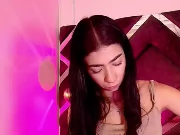 sara_lopee1 on Chaturbate 