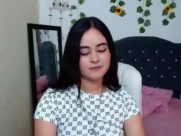 Freechat sendella_ on Chaturbate