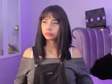 seren_bleck — show Feet  [149 tokens left]  Today I enjoy rubbing and playing with my Domi until I CUM on your face #18 #lovense #teen #cum #feet