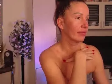 sheilaryan — GOAL: Make me naughty))CUM SHOW [1048 tokens remaining] Welcome! Privat is open! #milf #squirt #bigboobs #lovense #bigpussylips