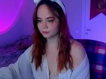 sinful_jasminee — Hey dear, feeling cozy and little playful today #shy #nonnude #new #cute #natural