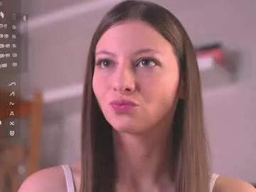 Private sinfulfairy on Chaturbate