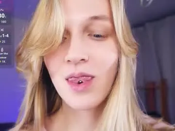 tobicovitt — GOAL: help me SQUIRT [157 tokens remaining] Welcome to my room Sweetie, I`m Lilly, wanna play with me? <3 #blonde #18 #bigass #feet #shy