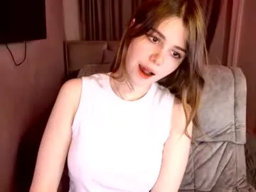 tripleprinces — A kiss and a smile  [46 tokens left] #pretty #natural #feet #smalltits #braces