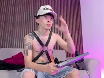 Group troy_rouge on Chaturbate