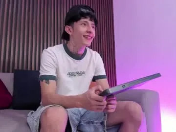 Group troy_rouge on Chaturbate