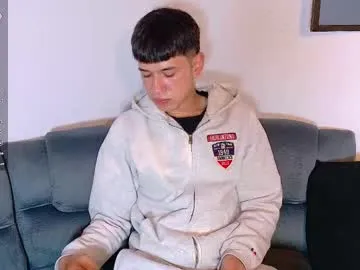 Freechat twink_daren on Chaturbate