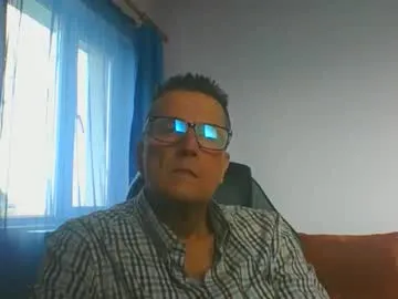 ulmeni4 — Freechat on Chaturbate