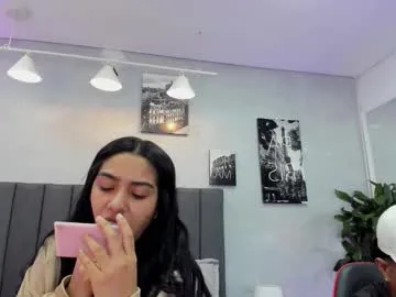 violet_and_myers — Cum Show Facial [867 tokens left] #muscles #latina #deepthroat #couple #bbc