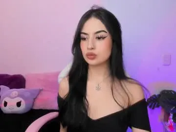 Freechat violet_catt on Chaturbate