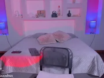 Freechat violettabaker1 on Chaturbate