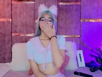 Freechat viollettebylyly on Chaturbate
