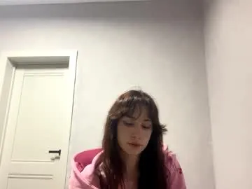 Freechat wildpeachh on Chaturbate