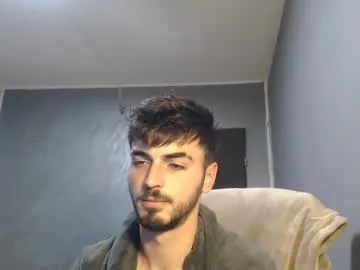 xxxdonpuiuuxxx — Xxxdonpuiuuxxx's room #cashmaster #smoke #feet