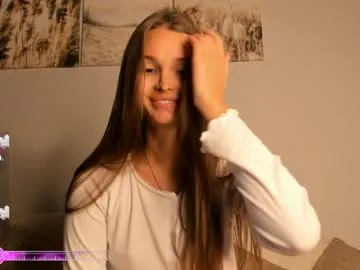 Freechat your__voice on Chaturbate