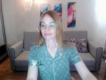 your_crush_12 — GOAL: Defile [8 tokens remaining] Welcome to my room! #smalltits #blonde #shy #milf #glasses