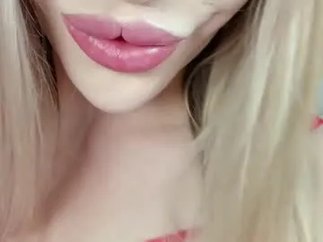 yourkriss_new1 — naked [280 tokens left] #bigcock #bigtits #anal #dance #bj