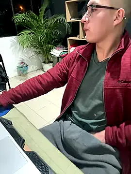 Freechat 97banana on StripChat