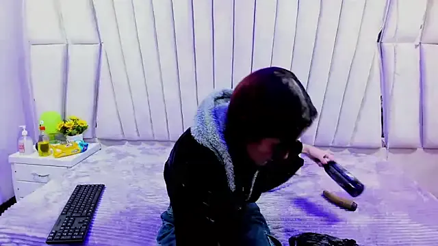 StripChat _Maleja_19_ is Freechat _Maleja_19_ — show anal