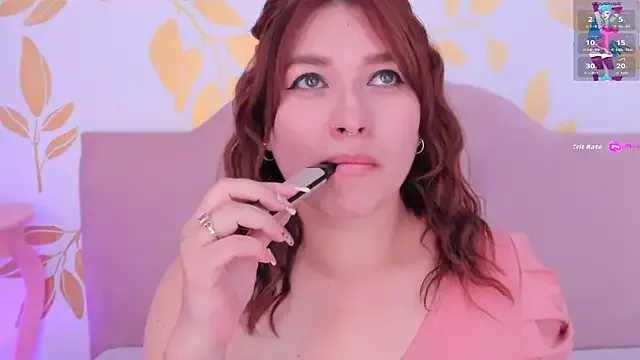 Freechat alix_bay on StripChat