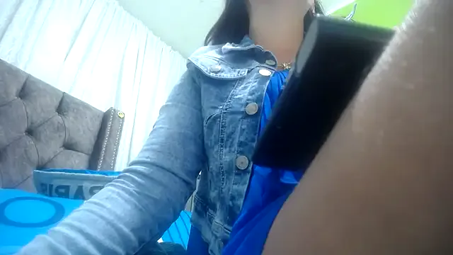 ANA-BULLOCK- on StripChat 