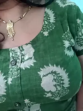 Anjali-bhabhi on StripChat 