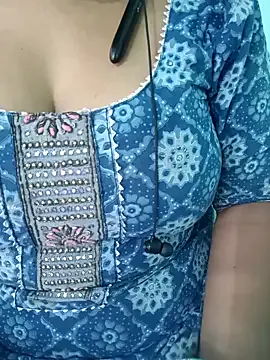 Anjali-bhabhi on StripChat 