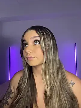 Freechat AnnyLopezzz_ on StripChat