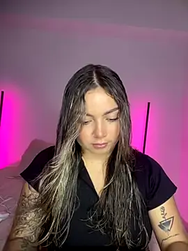 Freechat AnnyLopezzz_ on StripChat