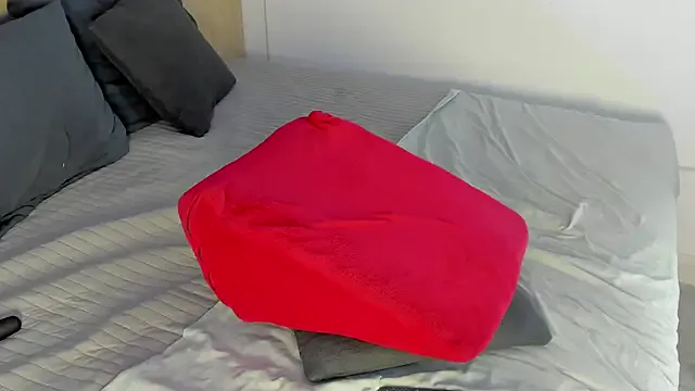 Freechat Bahianamoon_ on StripChat