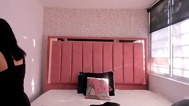 Barbara_fox__ — OIL ON MY TITS + NIPPLE CLAMPS