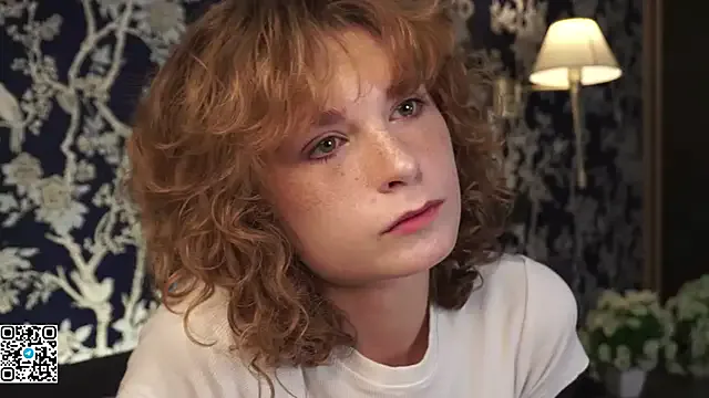 BellaReppert — Put oil on my boobs