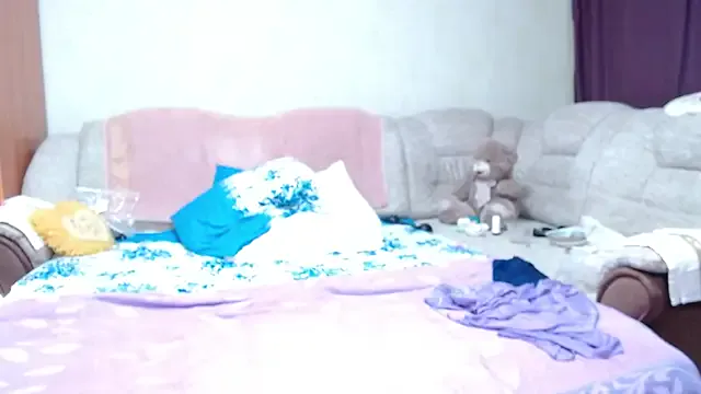 Private Blondebomb on StripChat