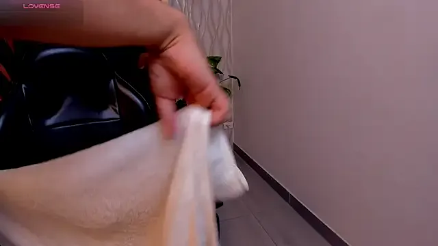 Freechat Brad_Summer on StripChat