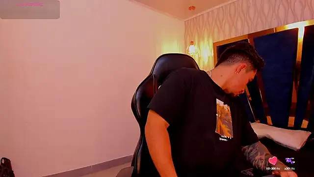 Freechat Brad_Summer on StripChat