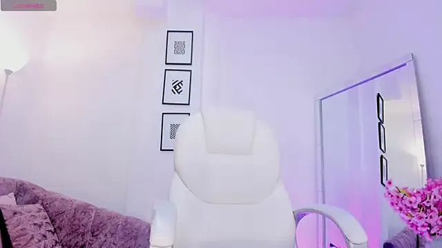 Freechat BrithX_ on StripChat