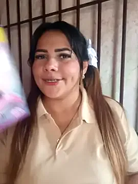 camila_rogue — I play, I caress, and my boobs bounce