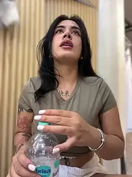 Freechat clarachanelricek on StripChat