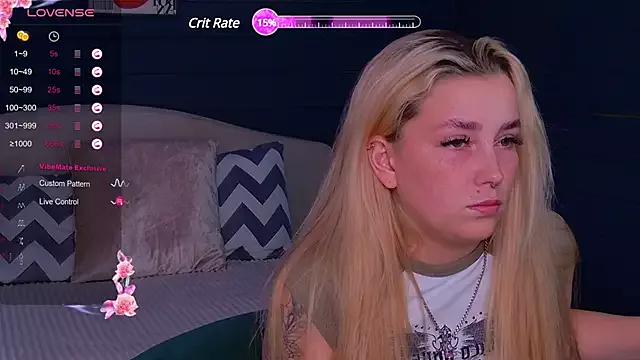 Freechat Crystal_Jull on StripChat