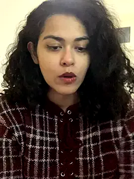 Curvydesifromgermany — Oil on tits