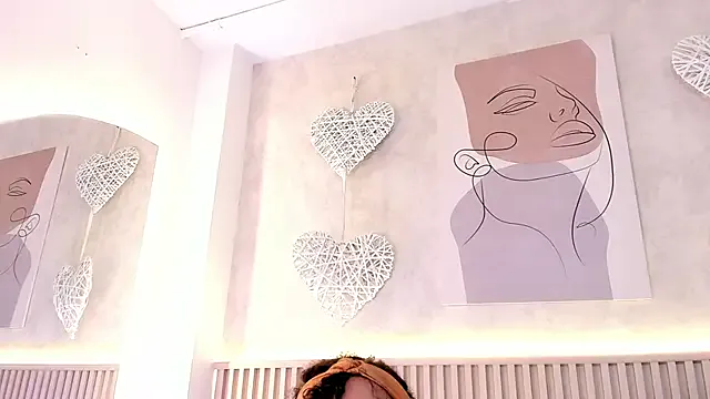 Freechat daiana_curly on StripChat